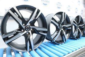 Volvo V60 V90 XC60 XC40 V70 velgen 18 inch origineel 5x108