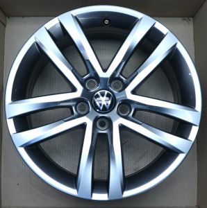 Origineel Volkswagen Polo 6R 16 inch Salvador velg 6c0601025j