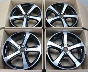 Nieuwe Mercedes C klasse W206 S206 velgen 19 inch a2064015800