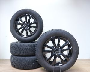Mazda CX3 velgen 16 inch + winterbanden 5x114,3 