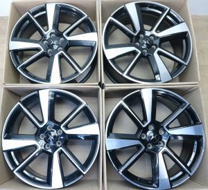 Volvo Polestar 2 velgen 20 inch ook V90 V90cc XC60 XC90 origineel 