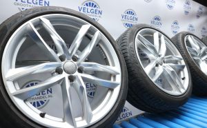 Audi A7 S7 RSQ3 velgen 20 inch origineel zomerset 4H0601025br 4h0601025BS