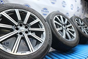 Audi Q7 velgen 20 inch origineel zomerset 5x112 4m0601025cj 