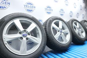 Volvo V40 matres velgen 16 inch origineel 5x108