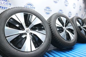 Volvo XC40 V90cc velgen 18 inch + winterbanden origineel 5x108