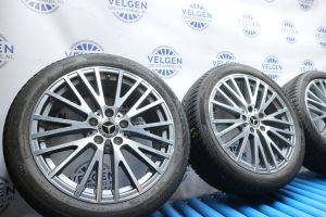 Mercedes A B CLA klasse velgen 18 inch 5x112 + winterbanden