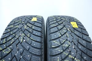 2x Pirelli Scorpion Ice Zero 2 225/65 R17 106T winterbanden 8mm