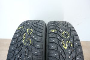 2x Nokian tyres Hakkapeliitta 9 SUV 215/65 R17 103T XL winterbanden 9mm