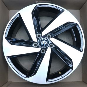 Origineel Volkswagen Polo 17 inch Milton Keynes velg 2g0601025ab
