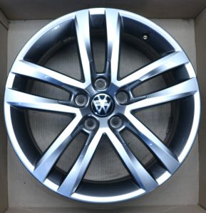 Origineel Volkswagen Polo 6R 16 inch Salvador velg 6c0601025j