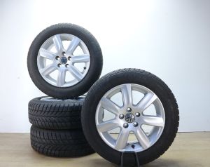 Volkswagen polo velgen 15 inch + Allseason banden 