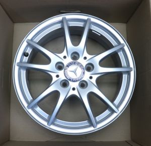 1x Originele mercedes A B CLA klasse velg 16 inch 5x112 a2464011302